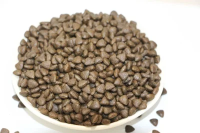 UK pet food buyer reviewing wholesale range, retail packs and launch requirements